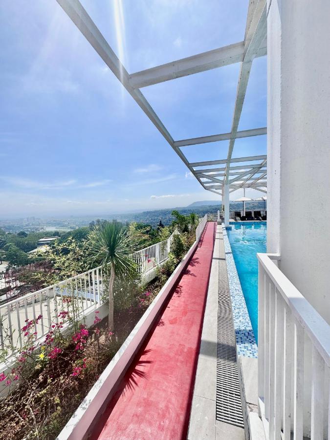 Aesthetic One Bedroom Beside Sm W Pool, Wifi And Netflix Cagayan de Oro Kültér fotó