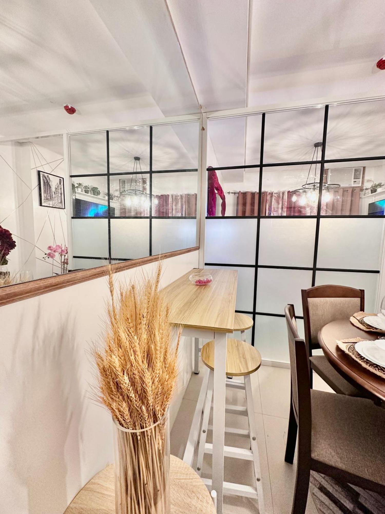 Aesthetic One Bedroom Beside Sm W Pool, Wifi And Netflix Cagayan de Oro Kültér fotó