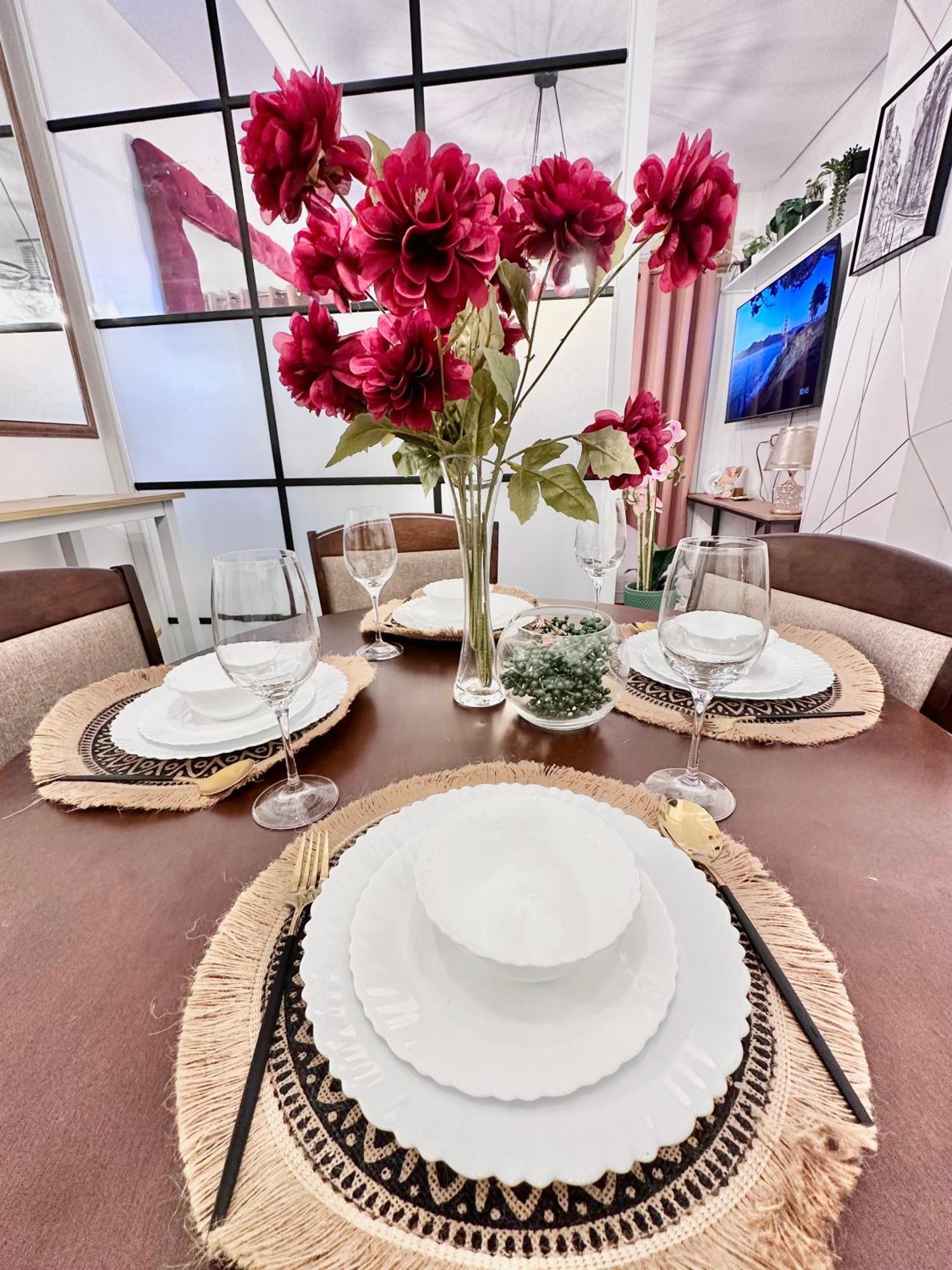 Aesthetic One Bedroom Beside Sm W Pool, Wifi And Netflix Cagayan de Oro Kültér fotó