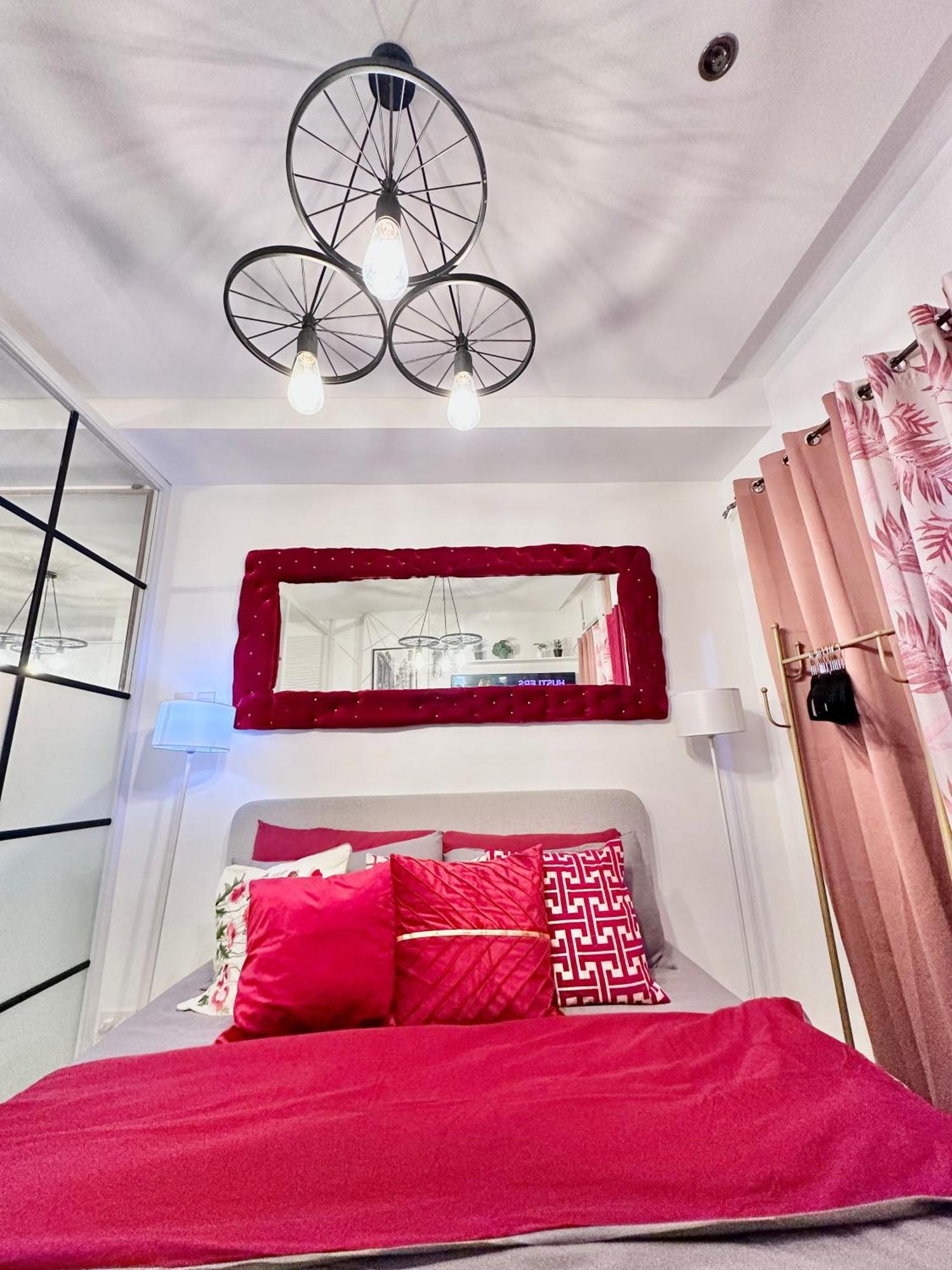 Aesthetic One Bedroom Beside Sm W Pool, Wifi And Netflix Cagayan de Oro Kültér fotó