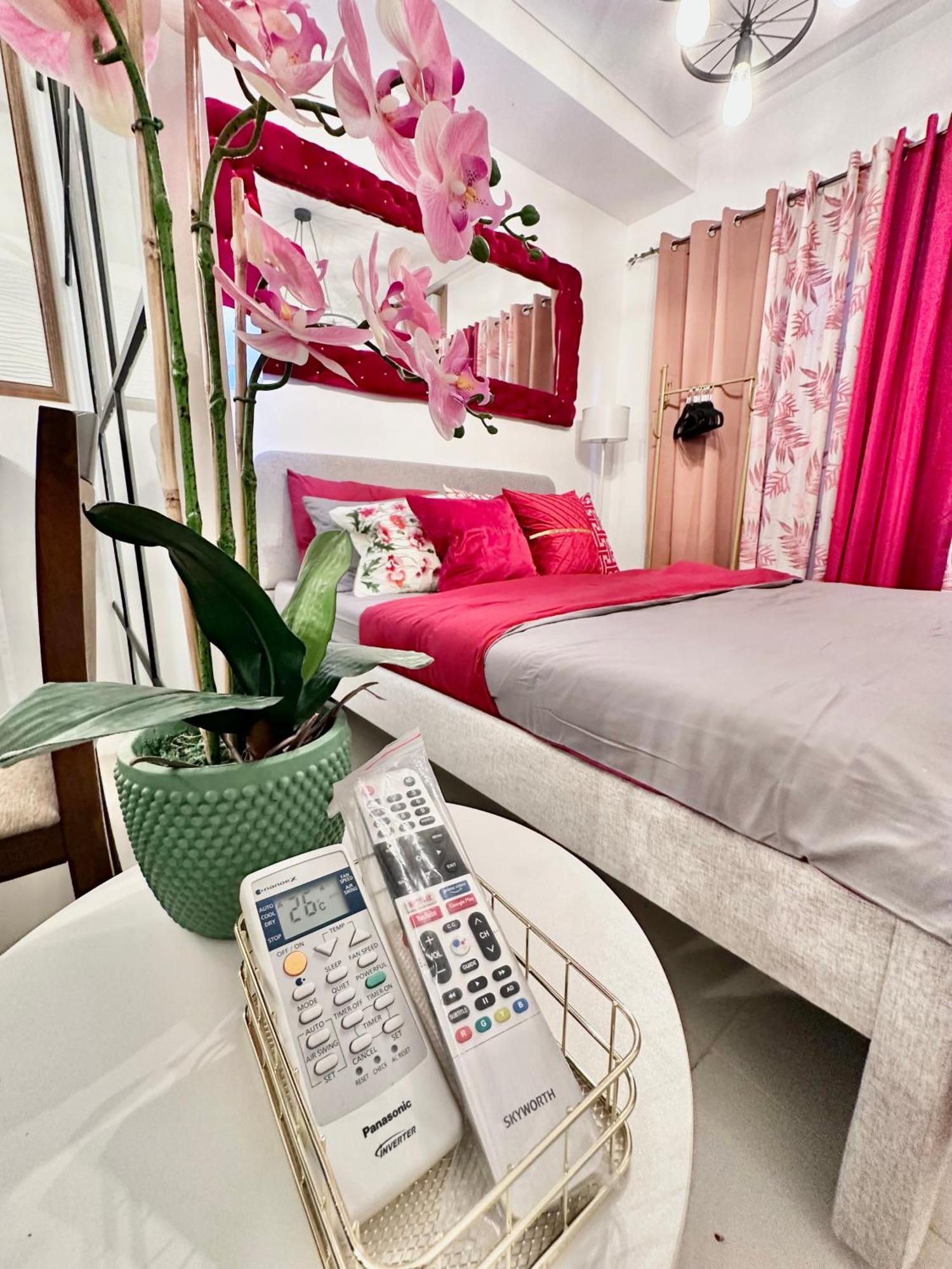 Aesthetic One Bedroom Beside Sm W Pool, Wifi And Netflix Cagayan de Oro Kültér fotó